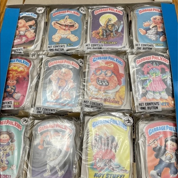 1986 GPK 72 ct. Button Box - Picture 8 of 12